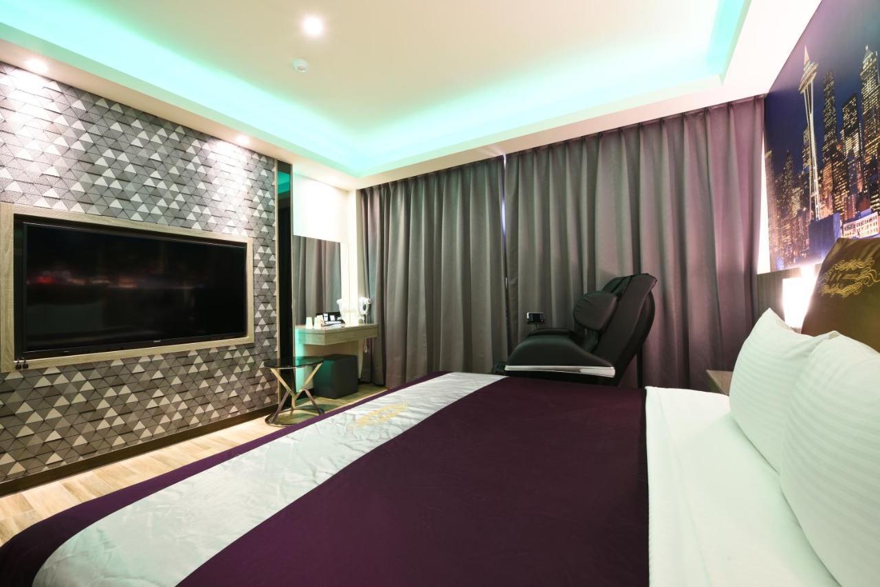 Zc Motel เถาหยวน ภายนอก รูปภาพ