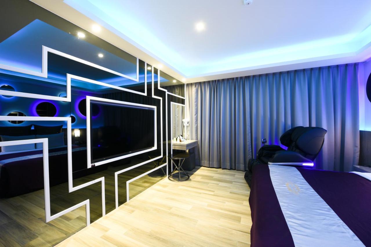 Zc Motel เถาหยวน ภายนอก รูปภาพ